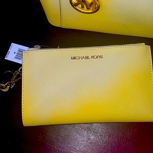 Michael Kors Yellow wrist wallet